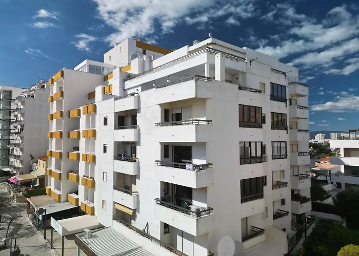 Sardine Holidays I Com Varanda E Vista Mar شقة بورتيماو