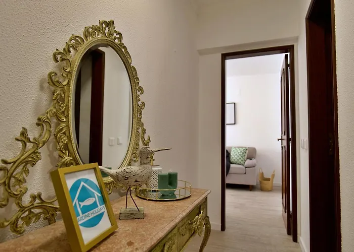 Sardine Holidays I Com Varanda E Vista Mar بورتيماو