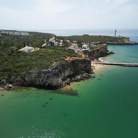 Sardine Holidays I Com Varanda E Vista Mar Daire