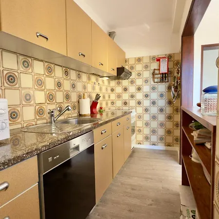 Daire Sardine Holidays I Com Varanda E Vista Mar *